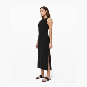 Elegant Black Sleeveless Dress